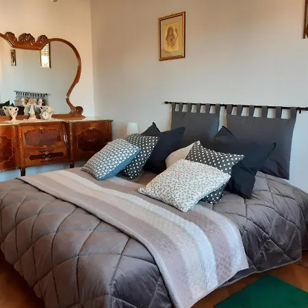 Giaveno, Margherite A Pochi Passi Dal Centro, Wifi Appartamento